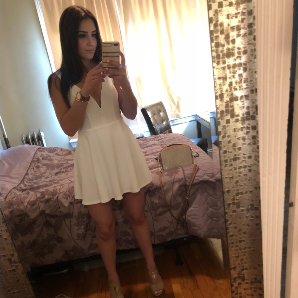 White romper that looks like a dress from express
